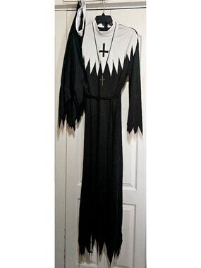 Demon Nun Costume Adult XL Dress Cross Headpiece Halloween Evil Horror Women